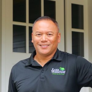 Adrian Au