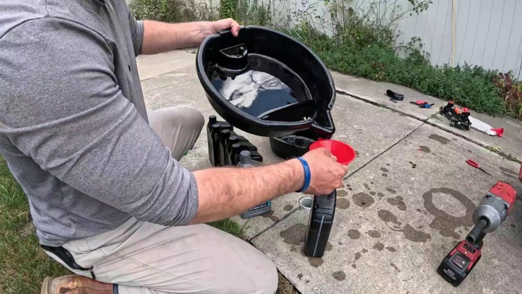 Changing Hydro Oil on My Toro MultiForce (Second Time This Season)